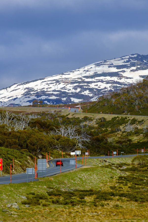 Road to Mt Perisher