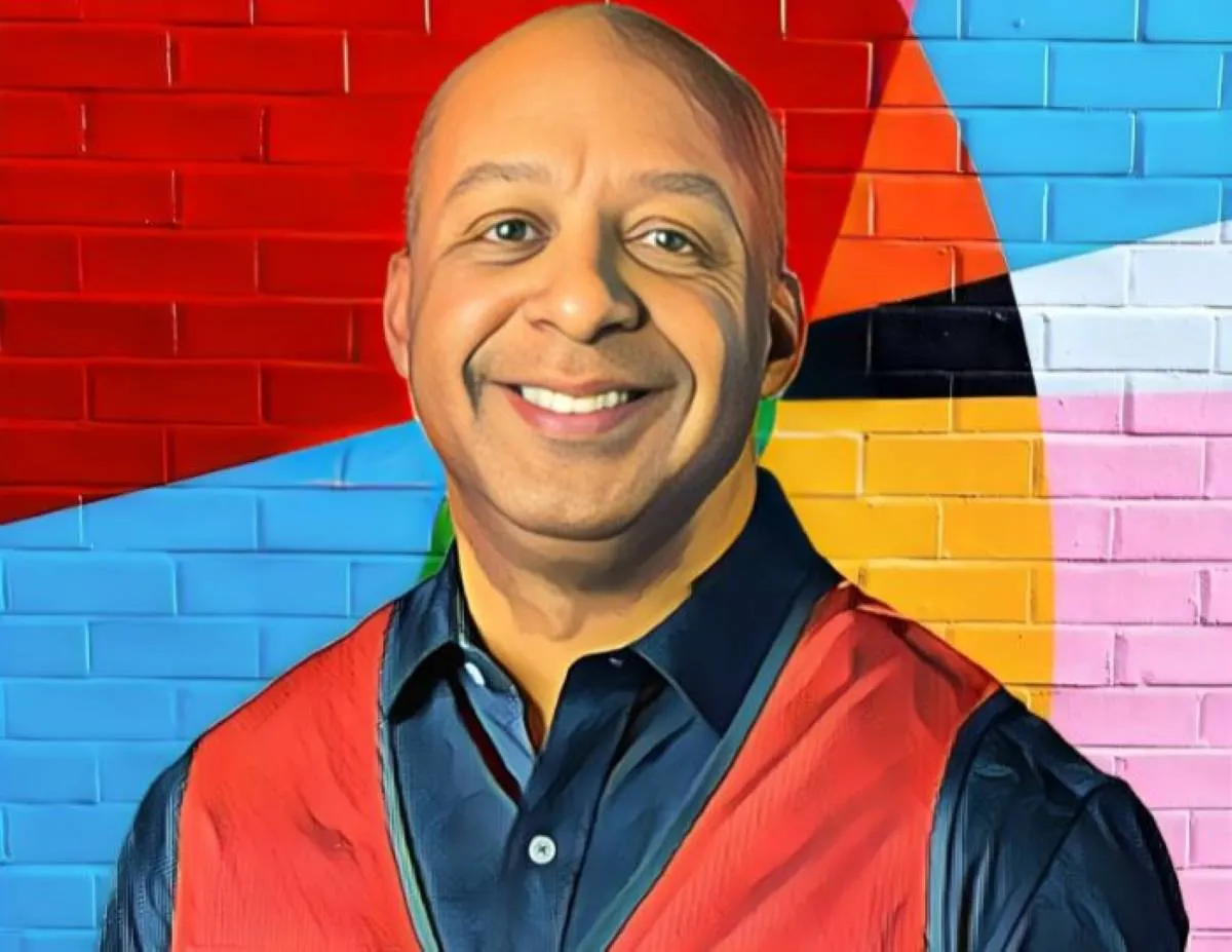 Black executive Marvin Ellison gains $25 million from Lowe stake