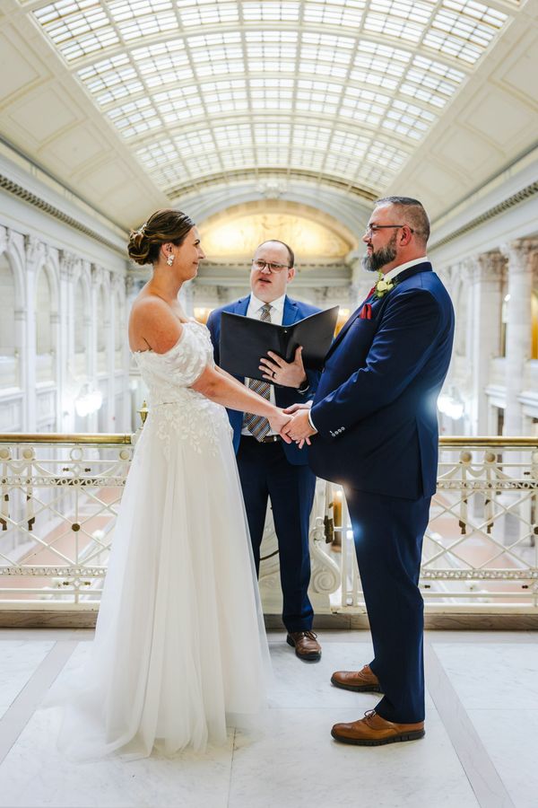 The Essential List of Questions for Your Officiant before Your Wedding Day