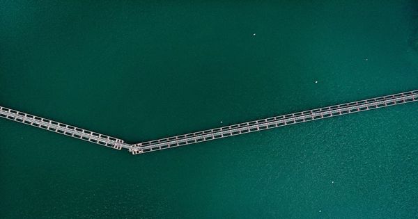 Bridge vs Cross-Chain Swap to Hyperliquid: Complete 2026 Guide