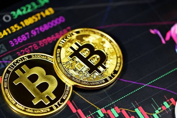 Bitcoin to Stablecoin Swap: Best Pairs & Rates 2026