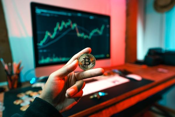 Bitcoin Treasury Funds Explained: The HODL Strategy