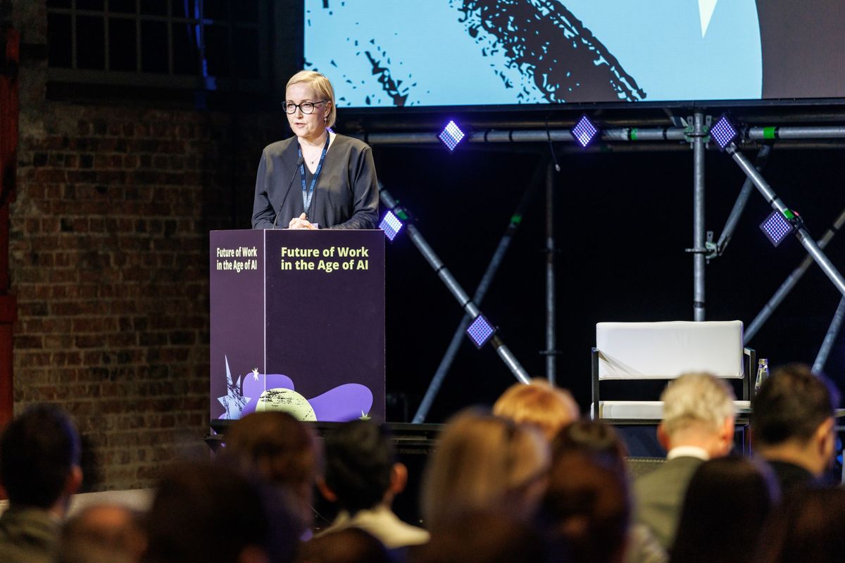 Dinosaurs or digital pioneers? The race to reskill Europe’s over-40 workforce