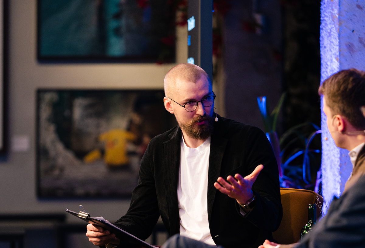 Fomo Academy: The Art of Pitch Decks #2. The Sending Deck