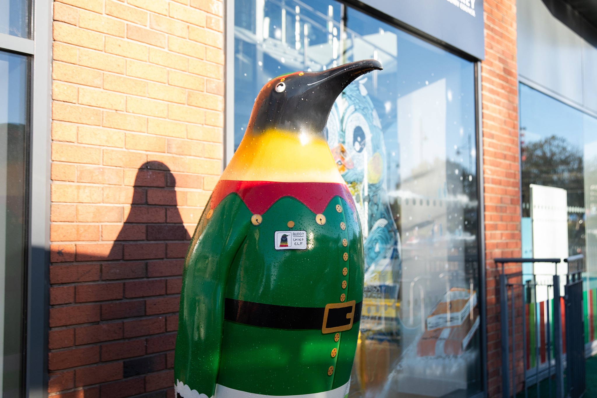 May be an image of parking meter and text that says "® : MDS ELP cHier"