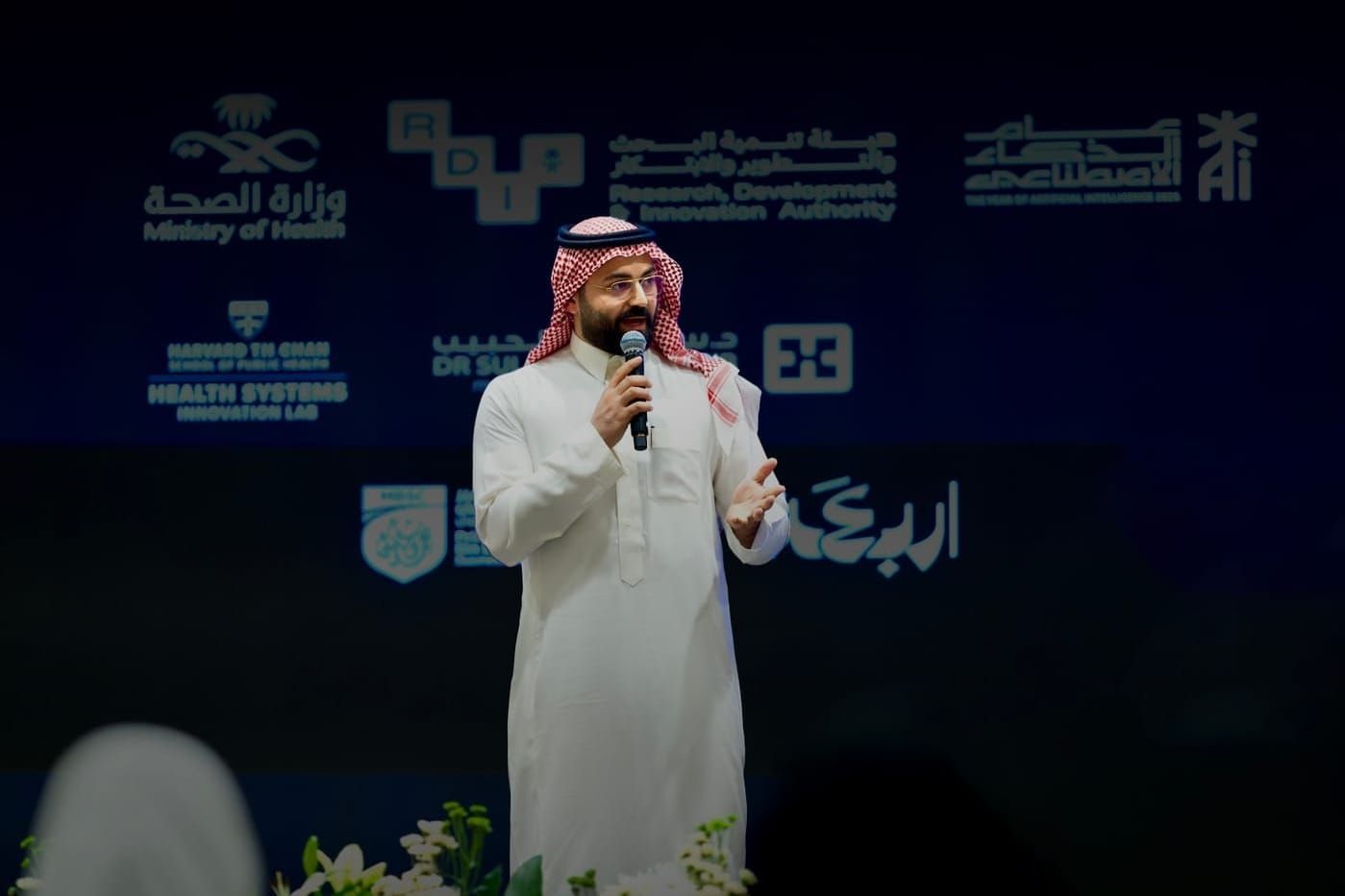 الوصول يُشترى. الثقة تُبنى. صورة المقال