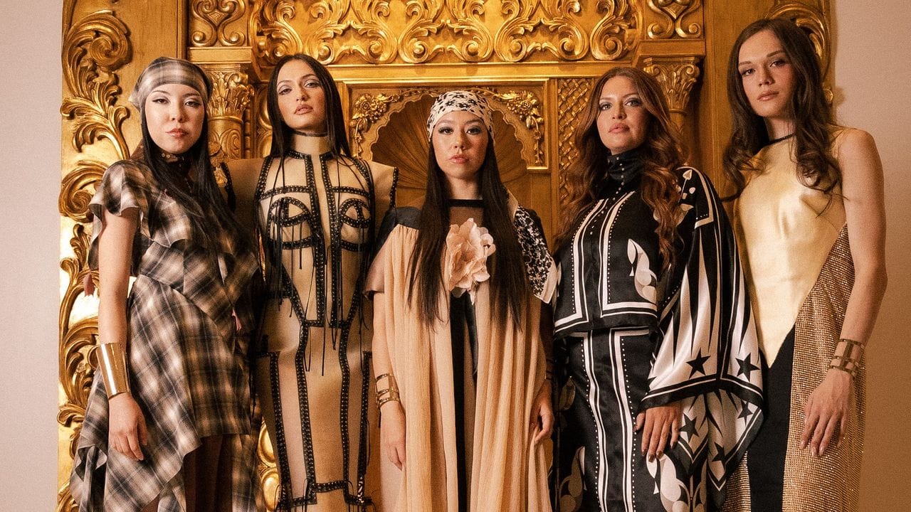 In Santa Fe, a Native Fashion Showcase Celebrated Handcraft