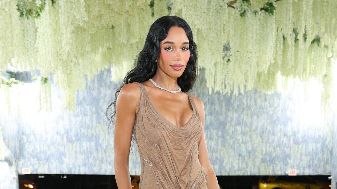 Go Greek! The Stars Channeled Classical Sculptures at the 2026 Met Gala