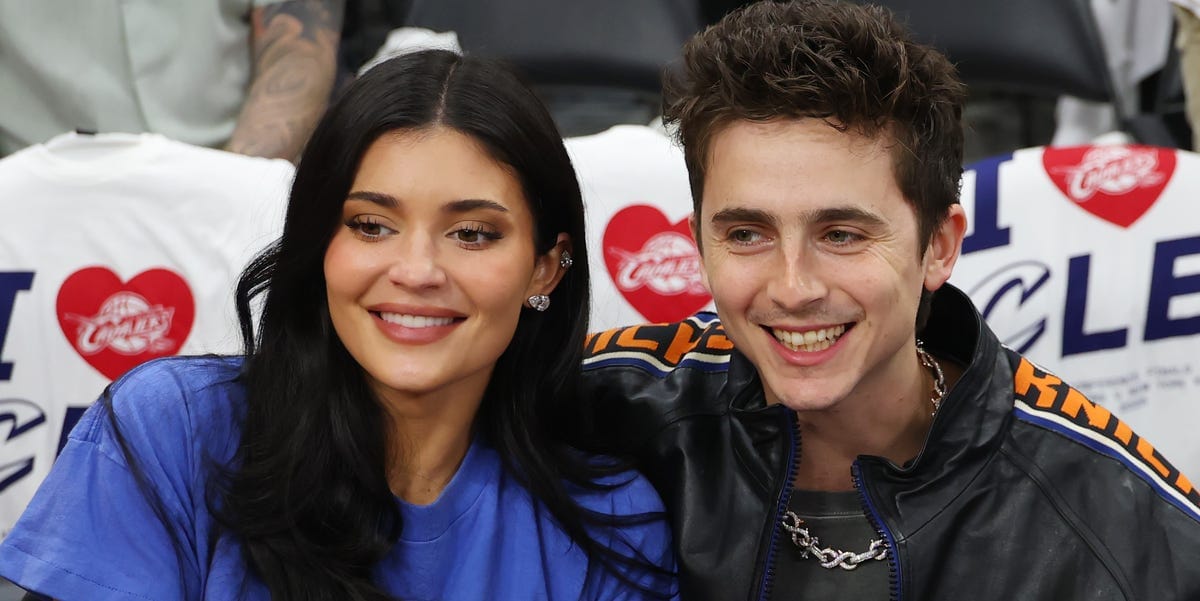 Kylie Jenner Perfects High-Low Dressing for Her Latest New York Knicks Game Appearance