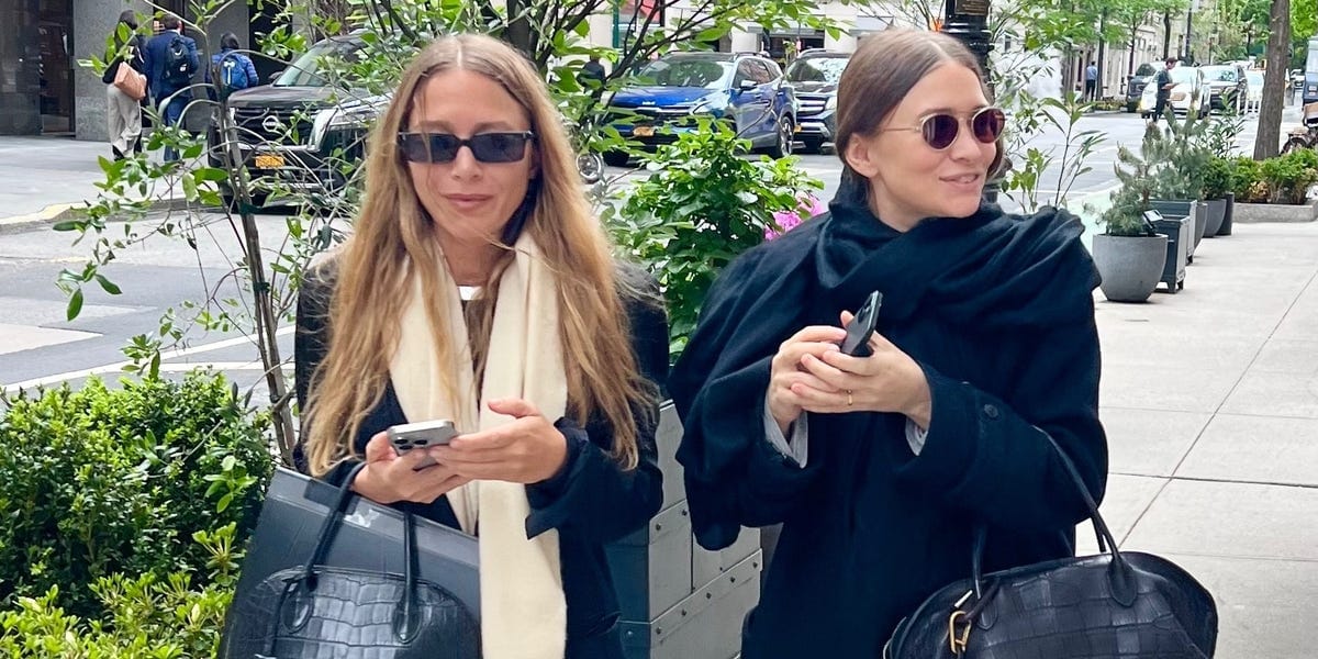 Mary-Kate and Ashley Olsen Make a Rare Joint Outing Carrying Coordinating Bags