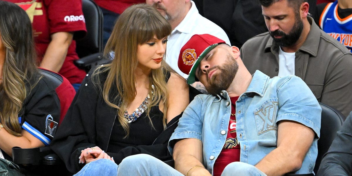 All the Courtside Photos of Taylor Swift and Travis Kelce