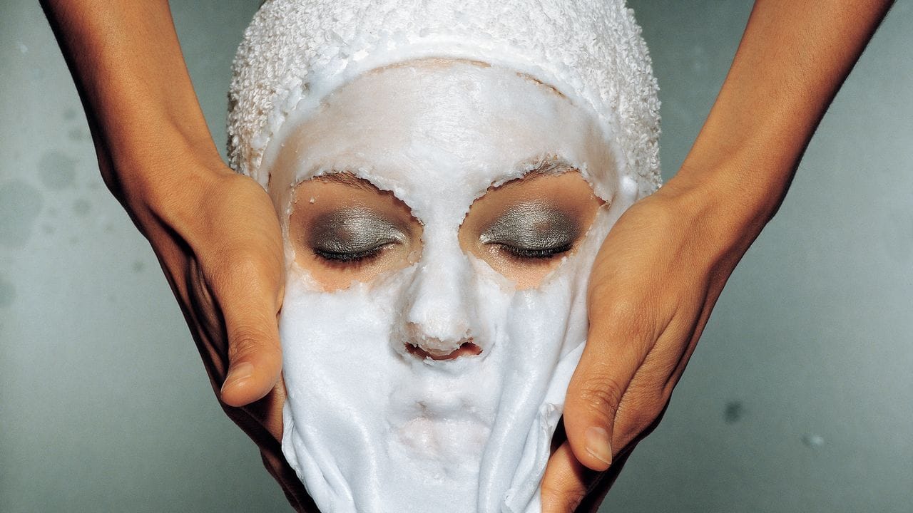 Why is Everyone Sleeping With Zinc Oxide on Their Face?
