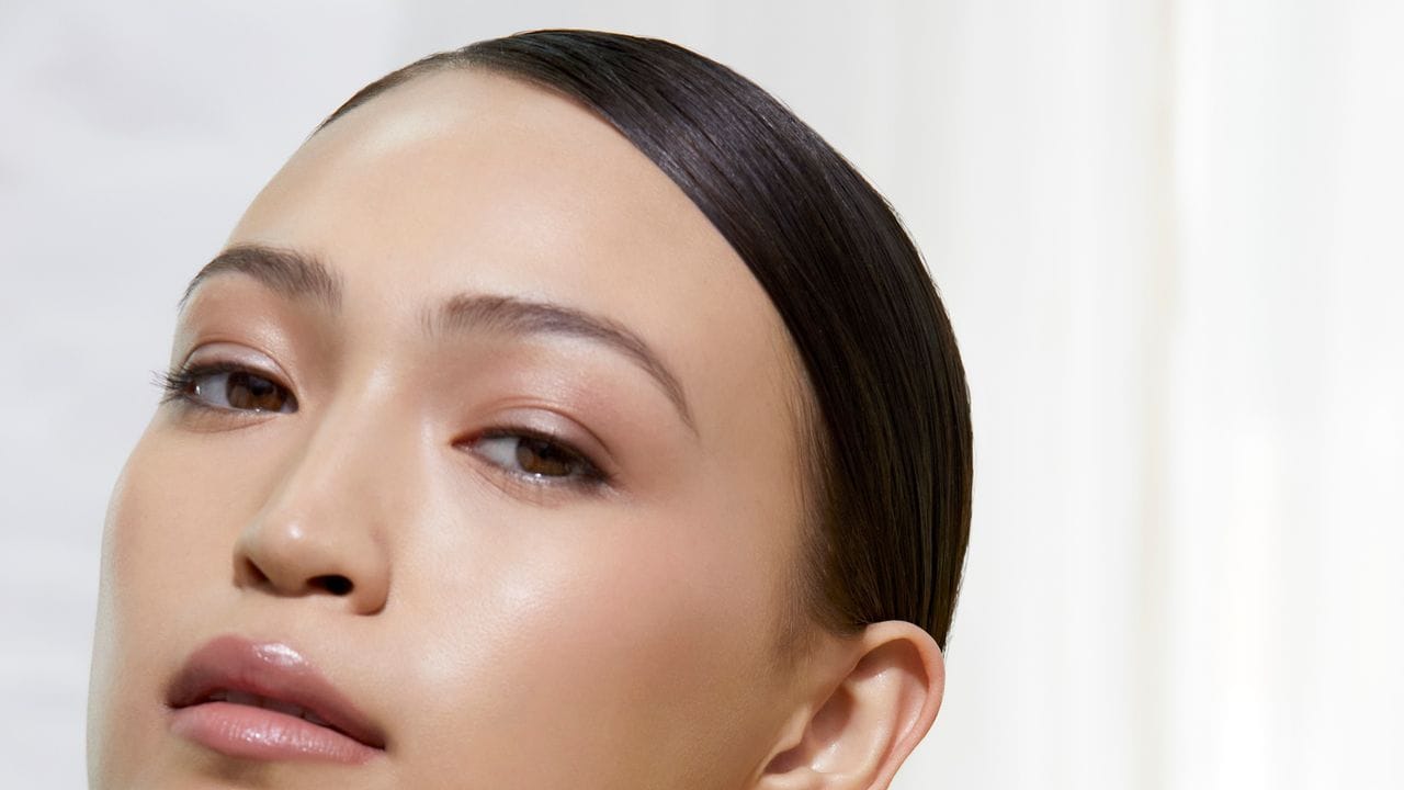 Blurred Skin: This Soft-Focus Makeup Trend Suits Every Skin Type and Texture
