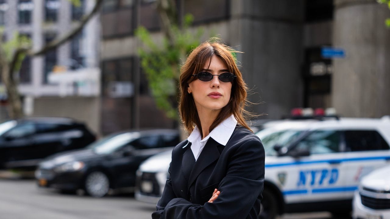 How to Dress Like Daisy Edgar-Jones This Summer