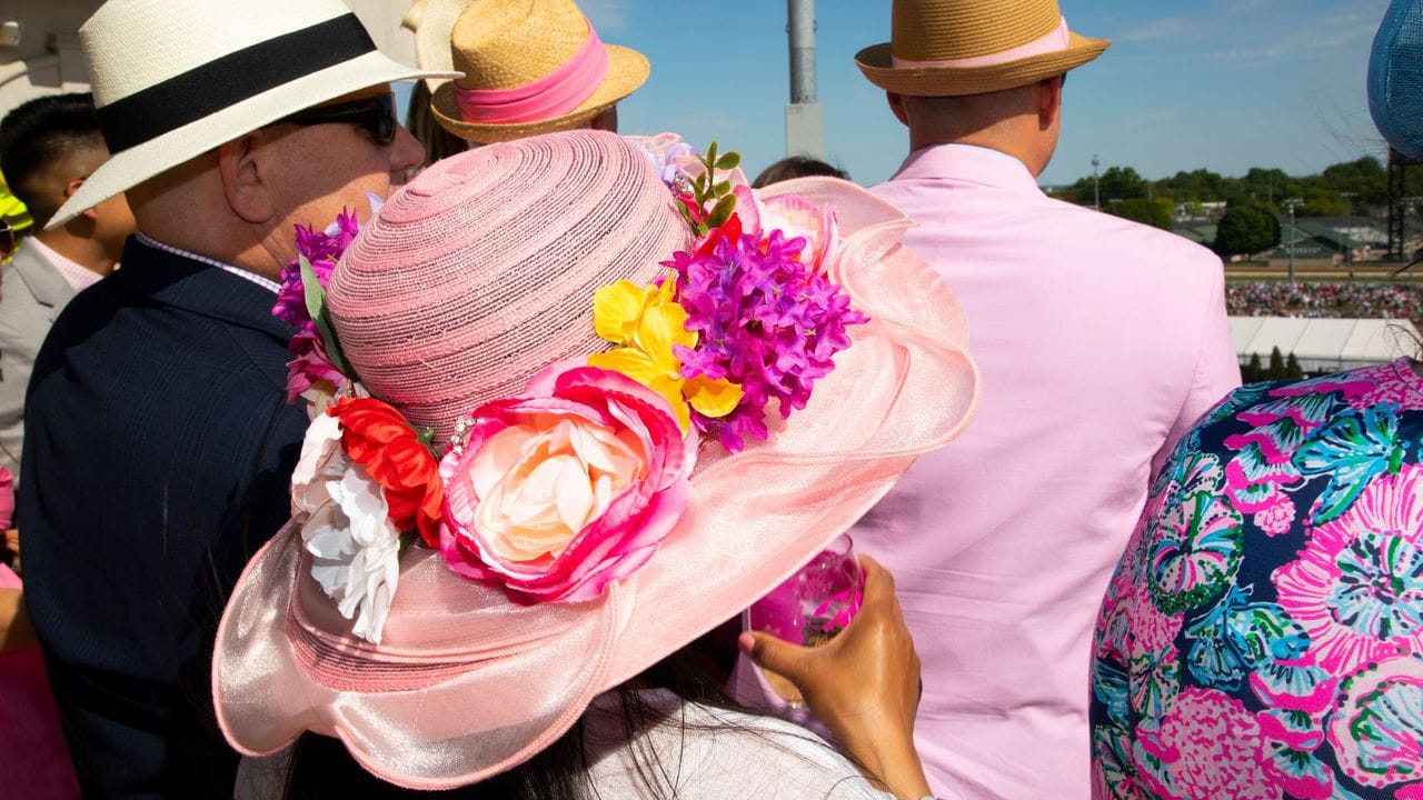 For This Photographer, the Kentucky Derby Spectators Are the Real Stars of the Show