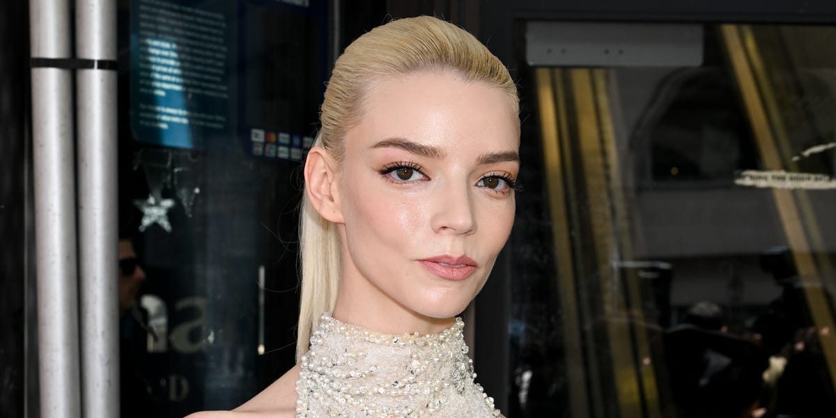 Anya Taylor-Joy Is Dripping in Fringe in Her Sparkly Bob Mackie Minidress