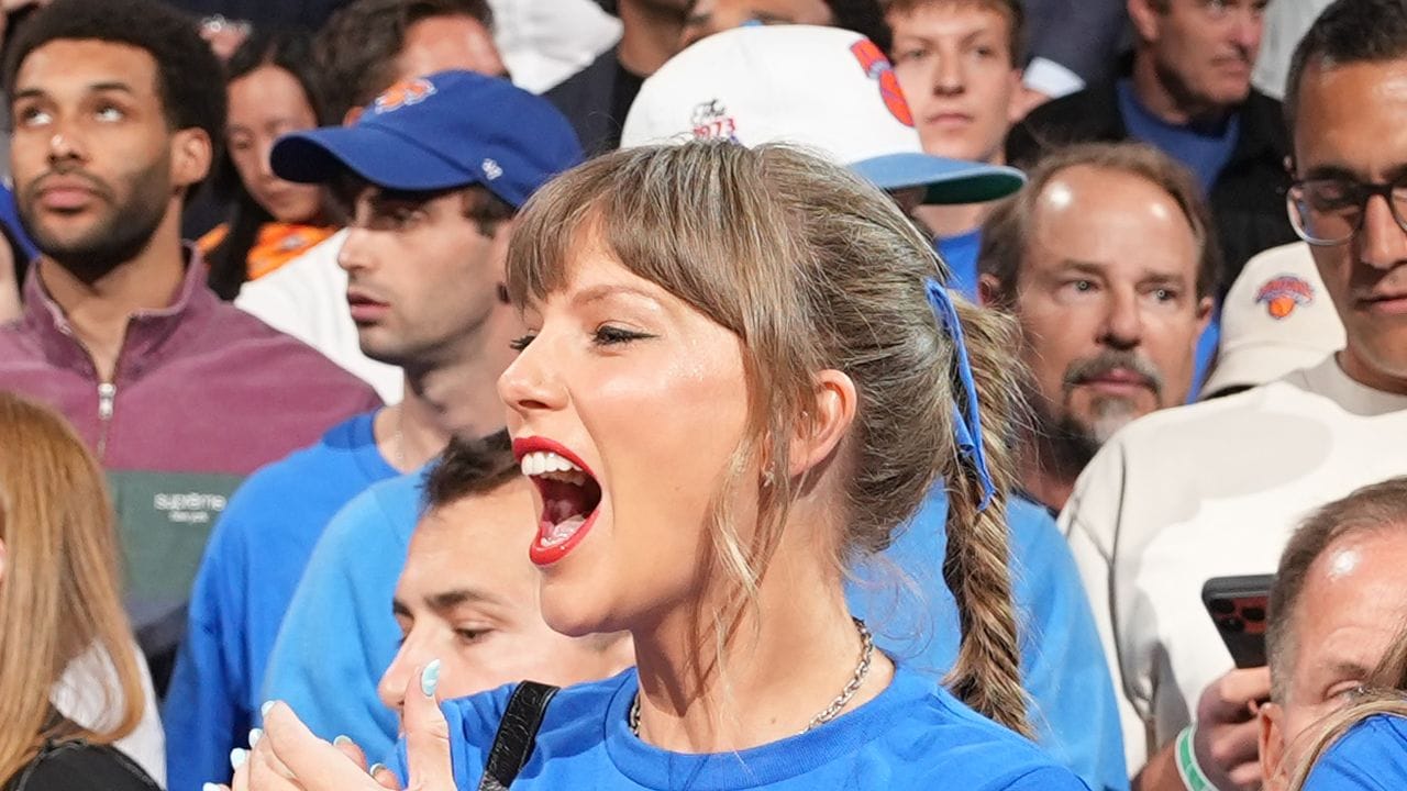 When Taylor Swift Wears This Beauty Look, She Wins