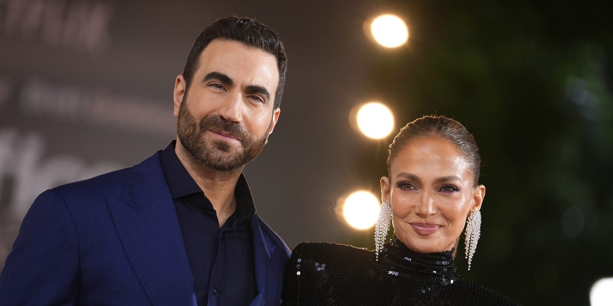Jennifer Lopez and Brett Goldstein On Modernizing the Romcom In Netflix’s <em>Office Romance</em>