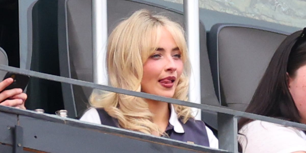 Sabrina Carpenter Beats the Heat in a Preppy Golf Dress for a FIFA Soccer Match