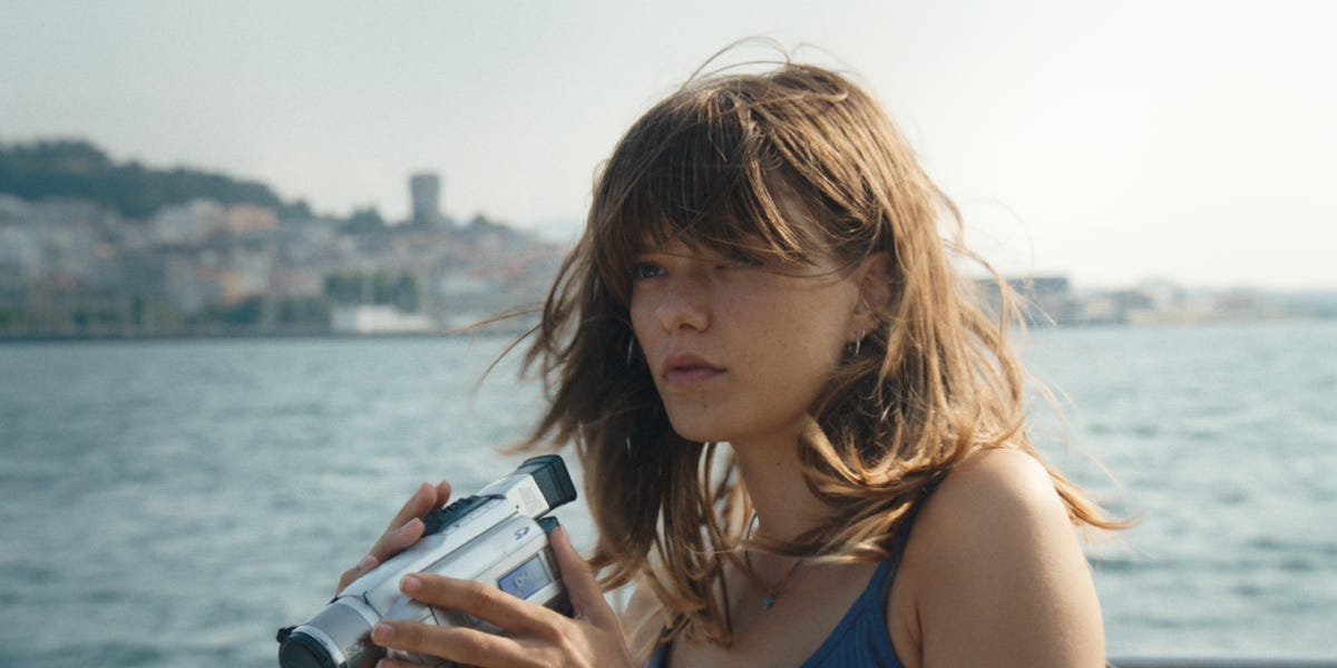 In <i><em>Romeria</em></i>, Autobiography Mixes With Fantasy as the Director Searches for the Truth About Her Parents’ Deaths