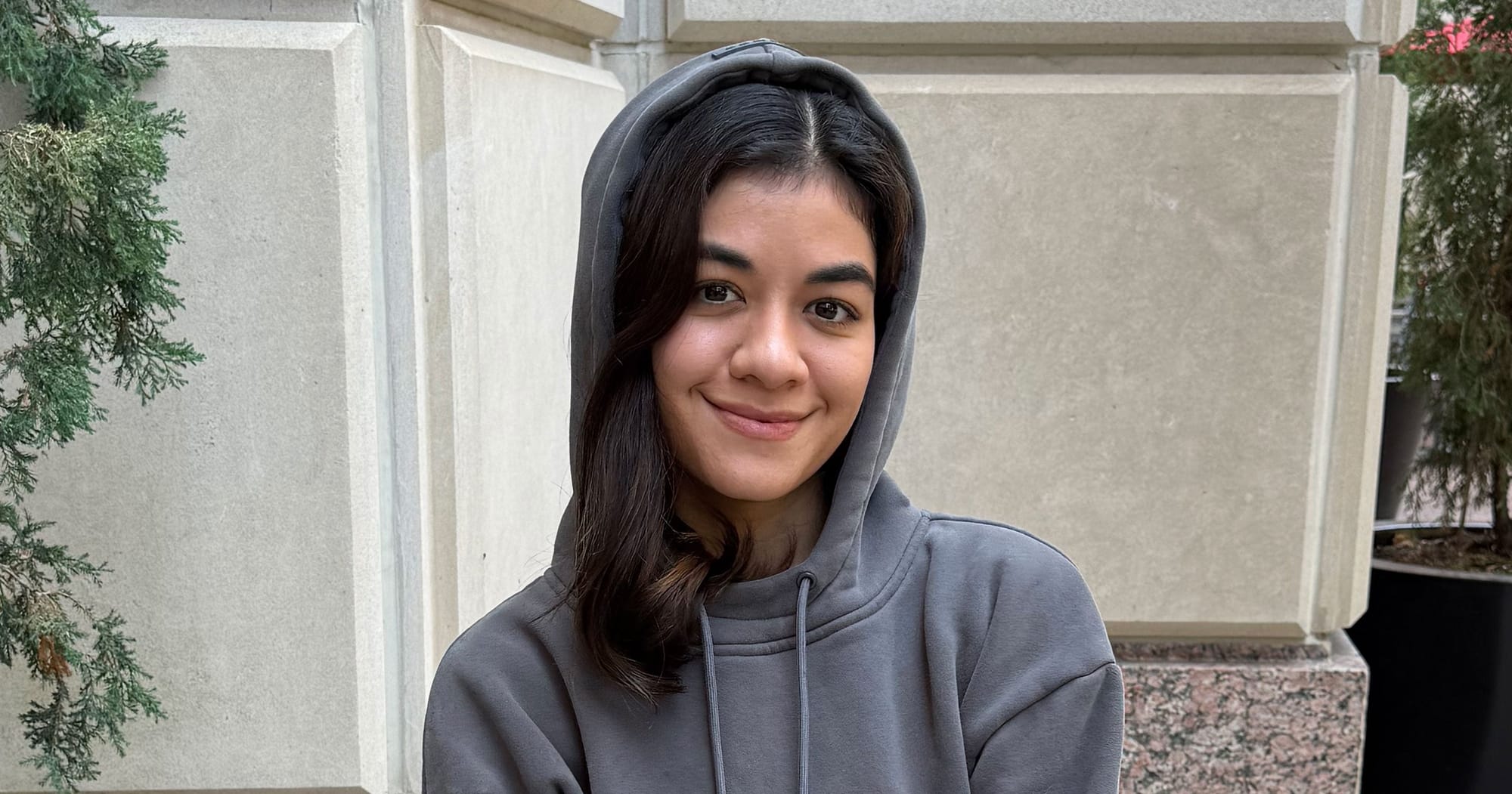 This Travel-Ready Hoodie Is The Best Thing I’ve Bought All Year
