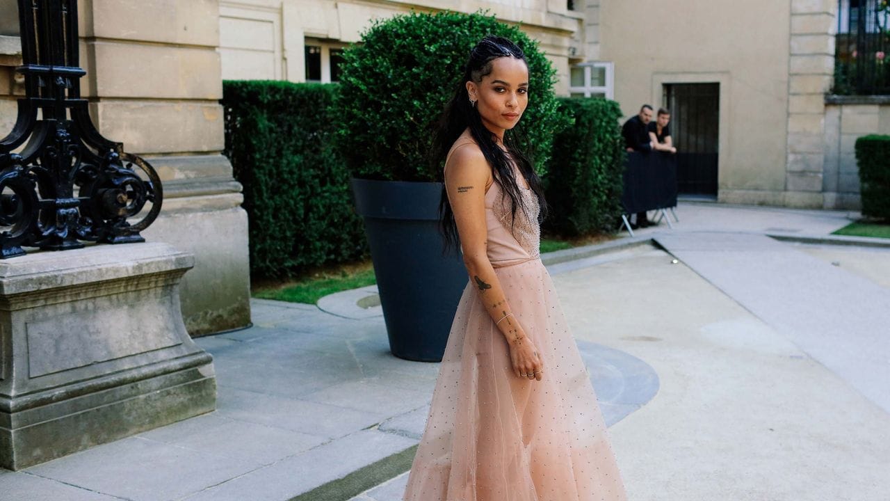 Street Style Flashback—What People Were Wearing at the Fall 2016 Couture Shows