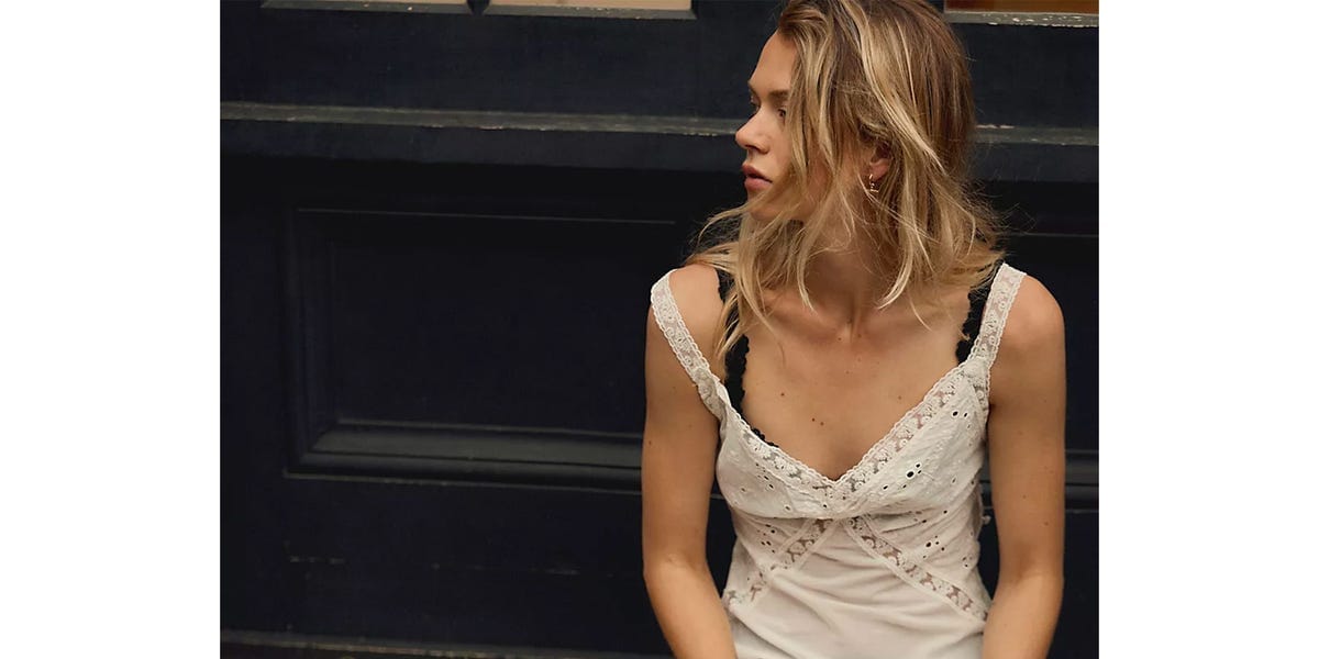 Falling In Love With Eyelet, Again