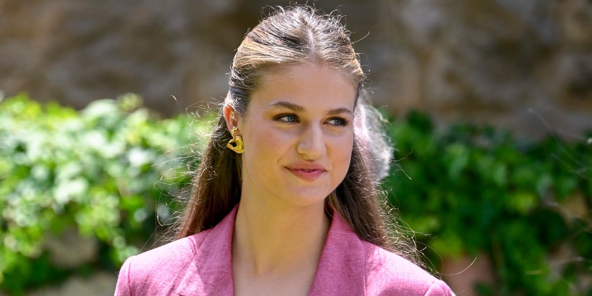 Crown Princess Leonor Livens Up Her Flowy White Look With a Pink Blazer and Funky Jewelry