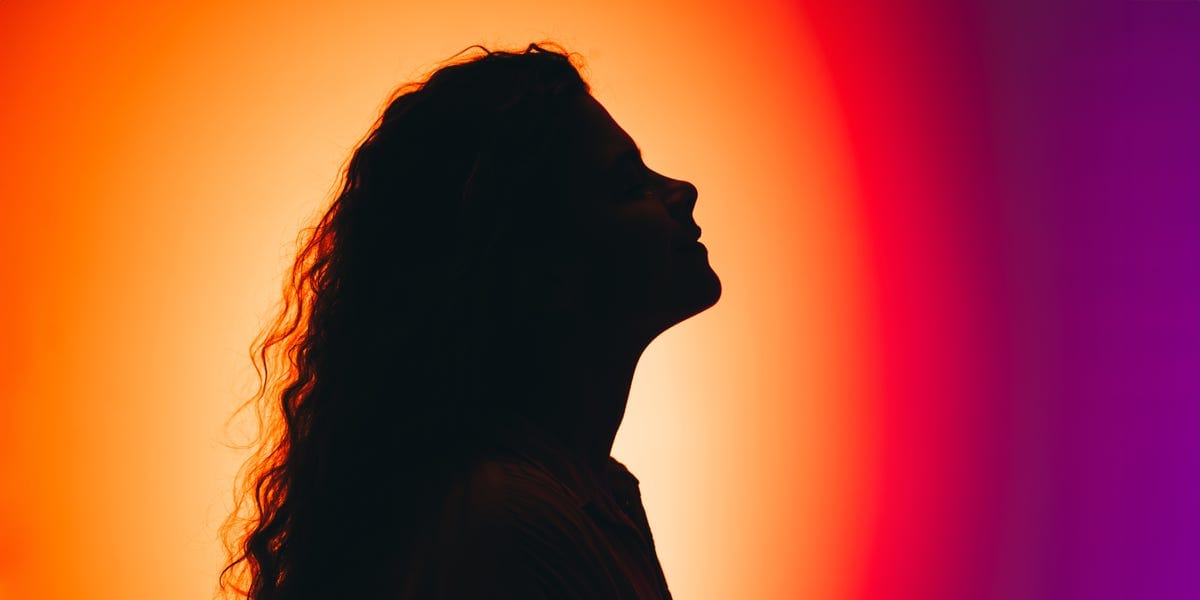 New Research Says This Hot Flash Drug May Also Improve Depression and Anxiety