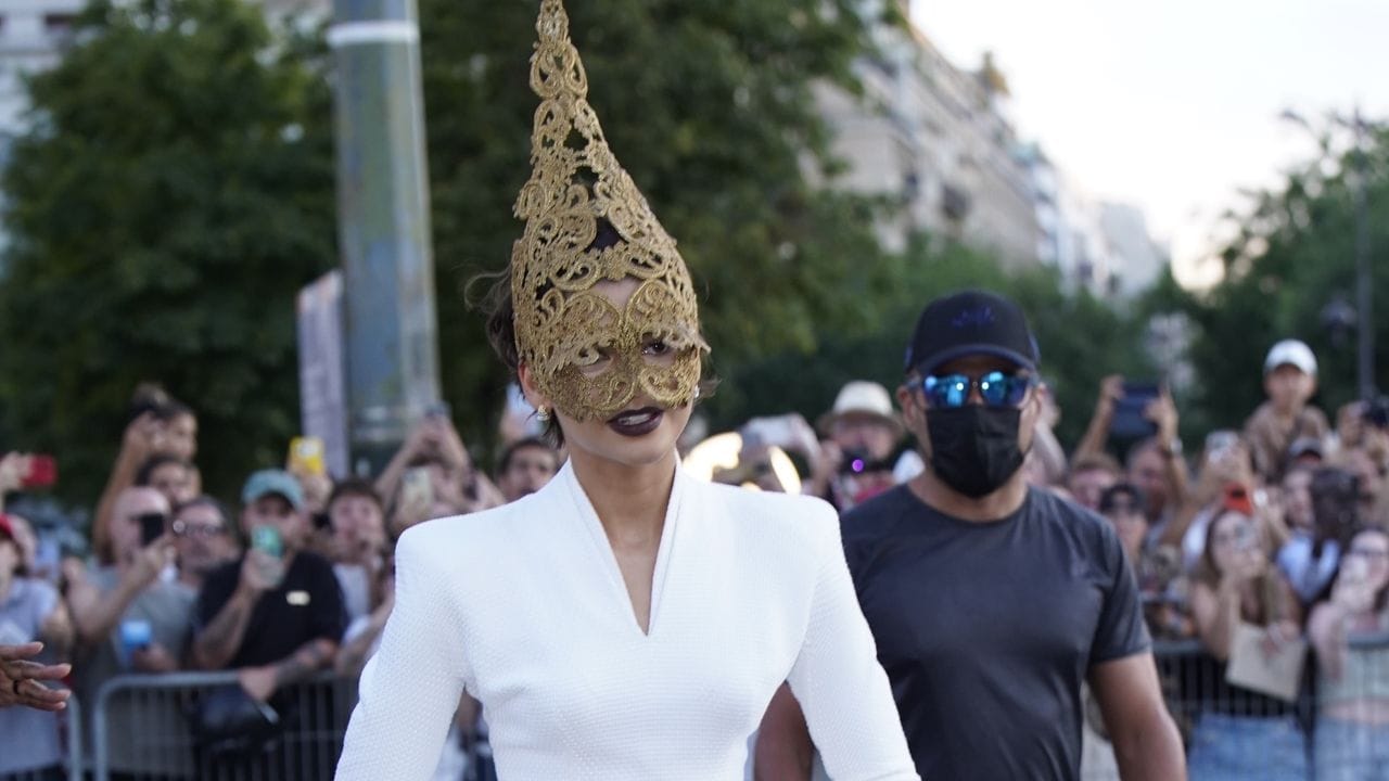 Zendaya’s Latest ‘Odyssey’ Look Was Blessed by the Fashion Gods