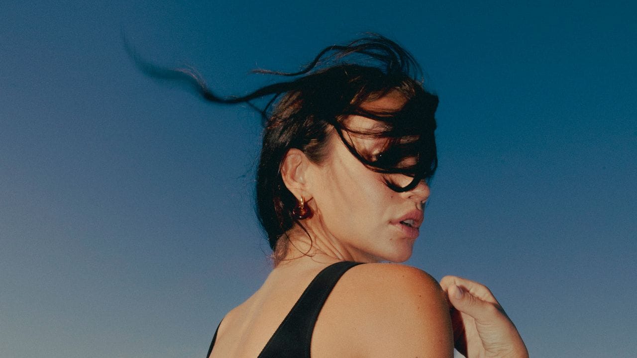 The 3-in-1 Leave-In Conditioner Made For Beach Days