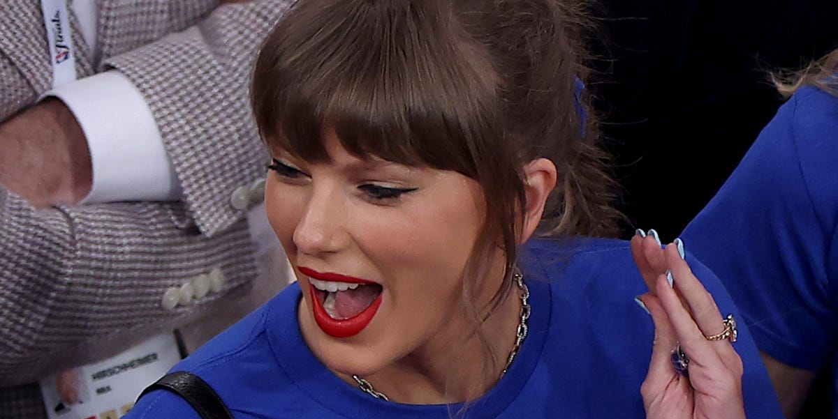 Taylor Swift Has Apparently Invited the Knicks Starting Five to Her Wedding
