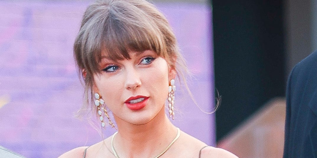 Taylor Swift’s First Newlywed Look Is a Dreamy, Romantic Floral Brocade Wedding-Guest Dress