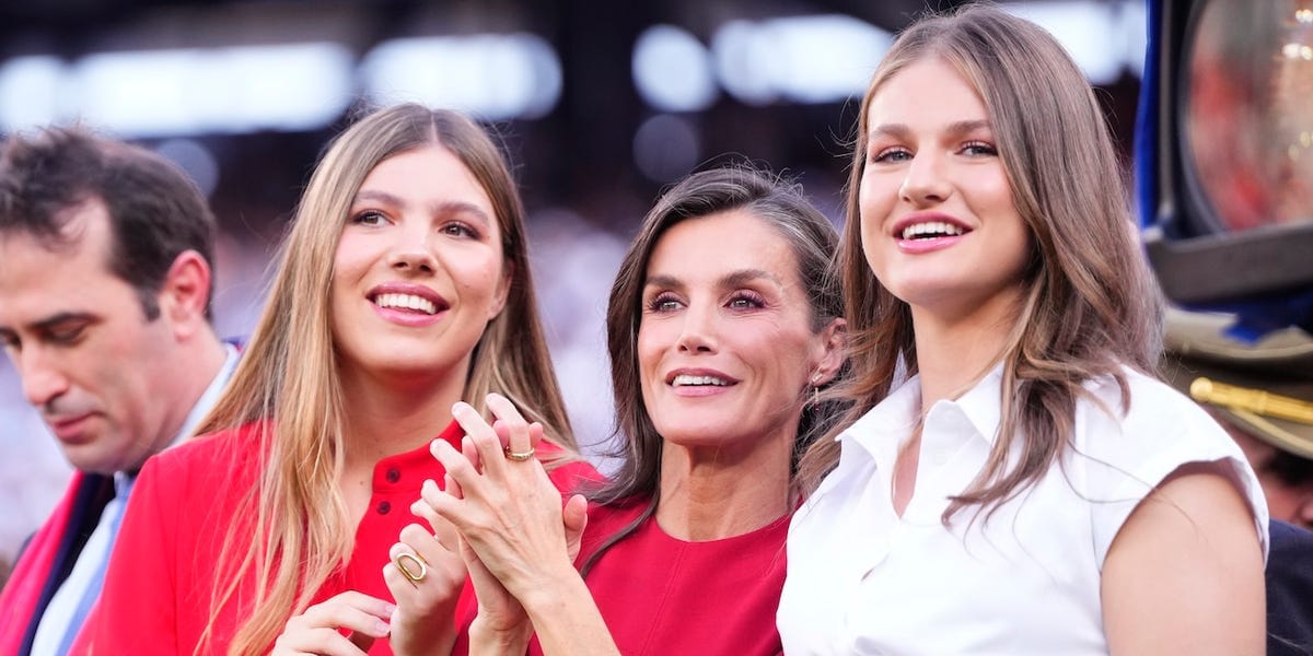 Queen Letizia and Her Daughters Coordinated in Red at the World Cup Final