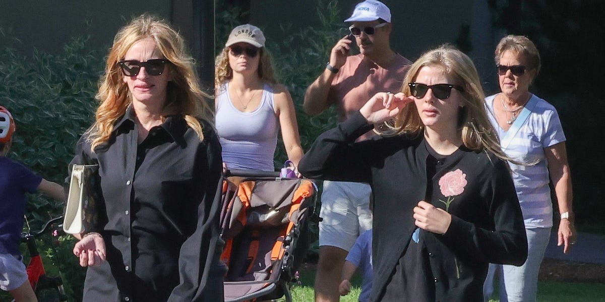 Julia Roberts Makes a Rare Outing With Her Lookalike Daughter Hazel