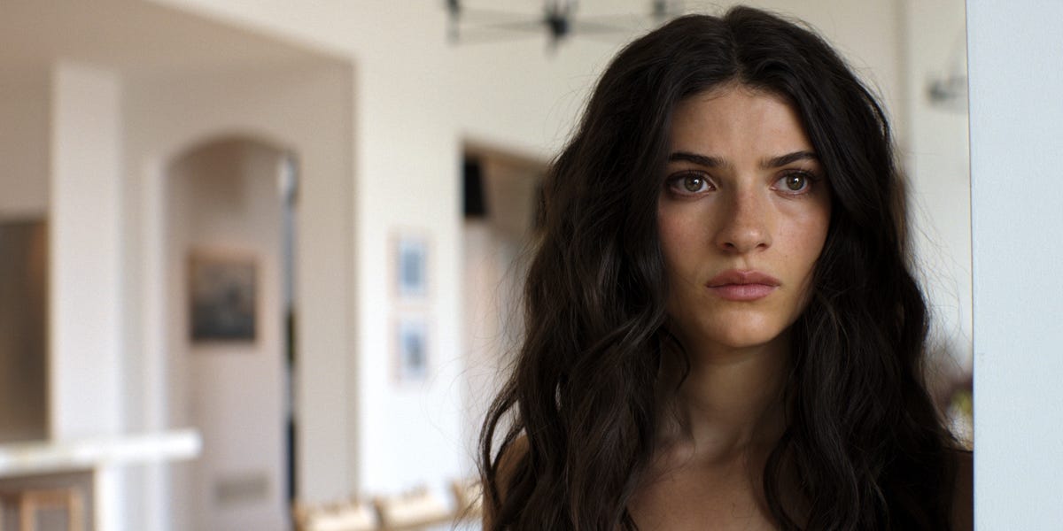 ‘Sterling Point’ Lead Hairstylist Just Dropped Annie’s Curly Hair Routine