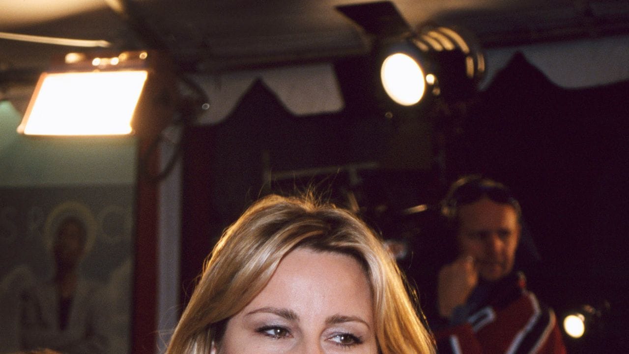 Happy Birthday, Jennifer Coolidge! 12 Iconic Pictures of the Star Over the Years