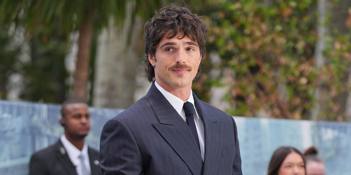 Jacob Elordi Brings a Literal Dog to the World Premiere of <i><em>The Dog Stars</em></i>