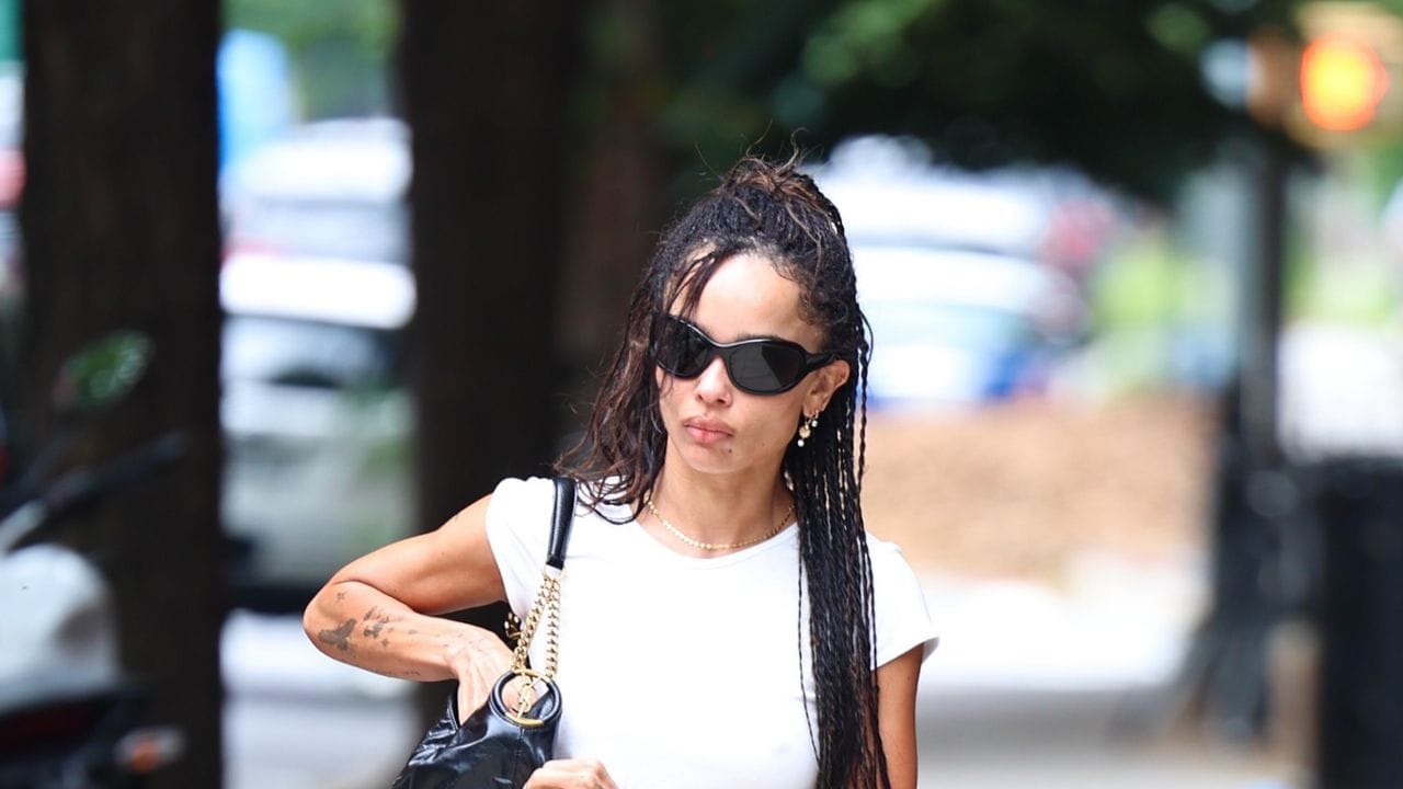 Zoë Kravitz Experiments in a Long Misunderstood Denim Style