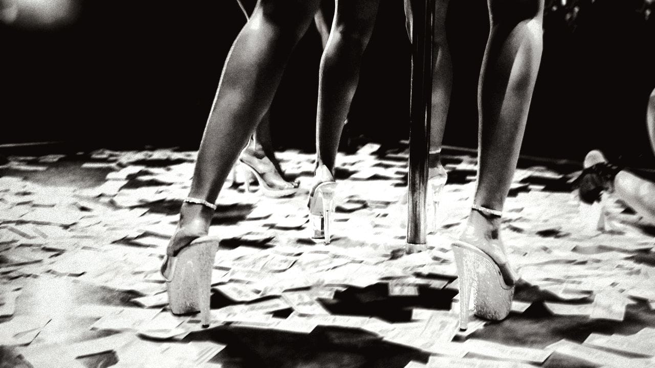 A Visit to a Strip Club Made Me Think Differently About Motherhood