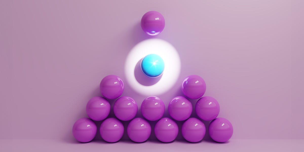 <b><strong>The Internet Is Suddenly Talking About ‘Progesterone Sensitivity’ During Hormone Therapy. Here’s What to Know About It, According to Doctors.</strong></b>