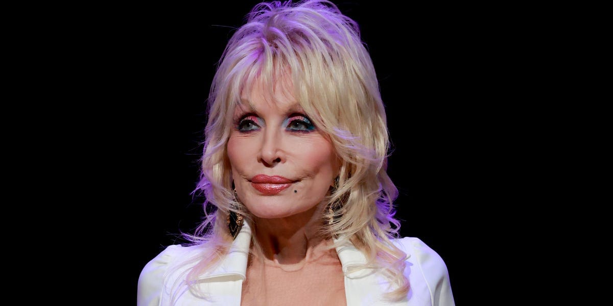 All the Celebrity Tributes to the Late, Great Dolly Parton