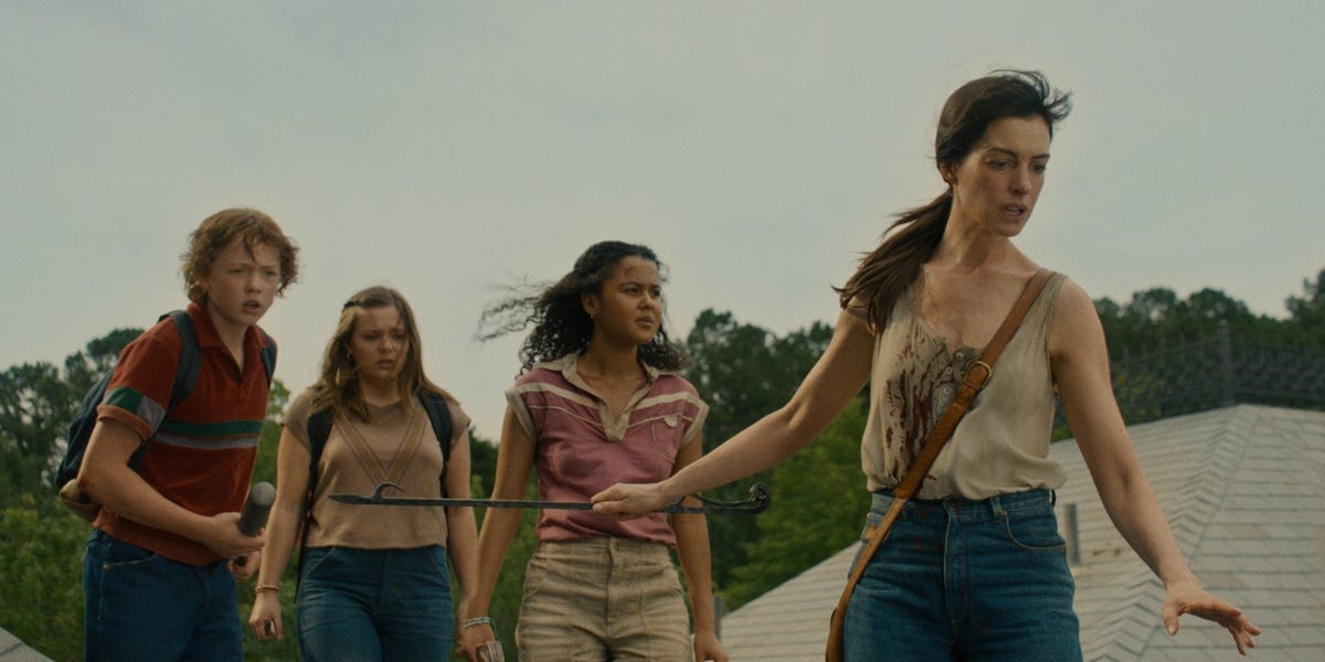 The Anne Hathaway Dinosaur Movie Is Good, Actually