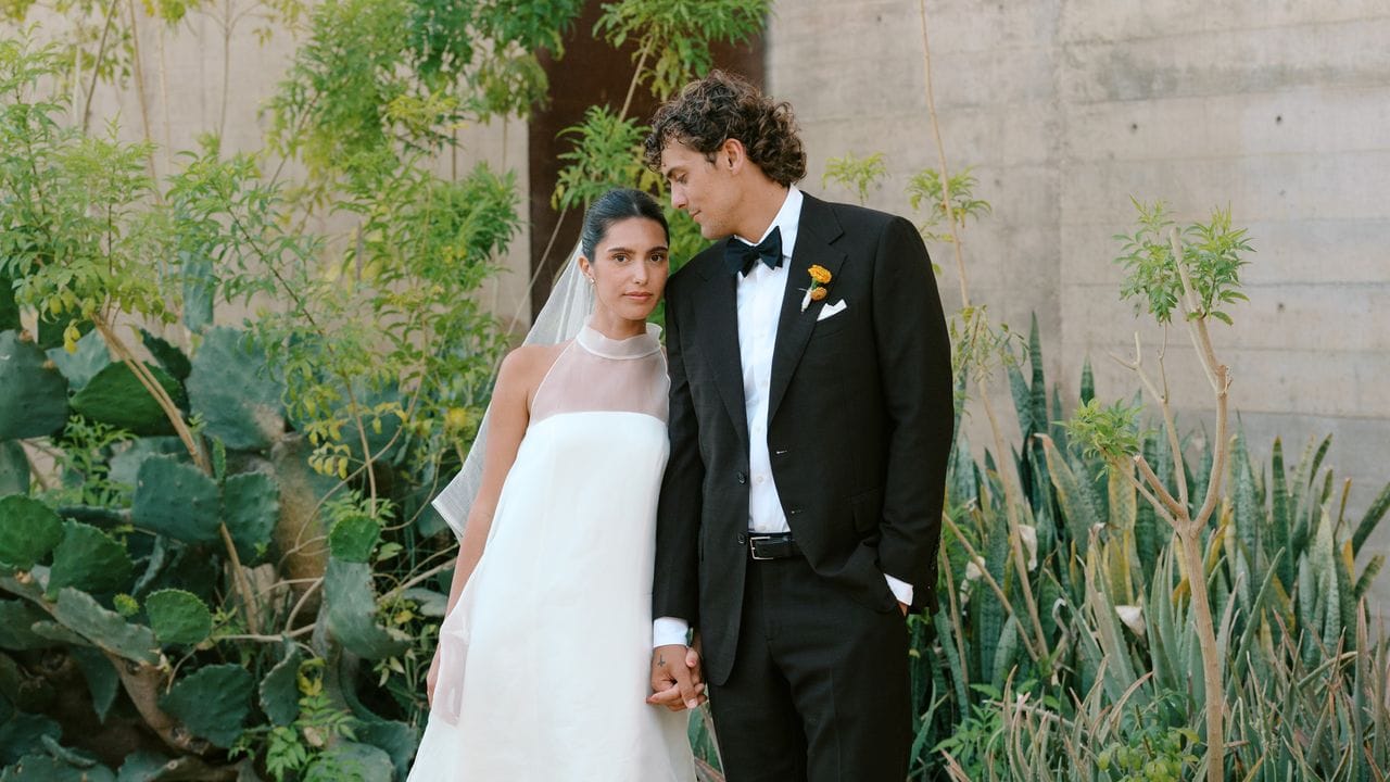At This Baja California Wedding, There Were Colorful Outfits, Desert Flowers, and Mezcal Old Fashioneds