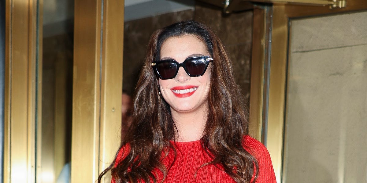 Anne Hathaway Wears Another Romantic Scarf Top From Rising Australian Label Alémais