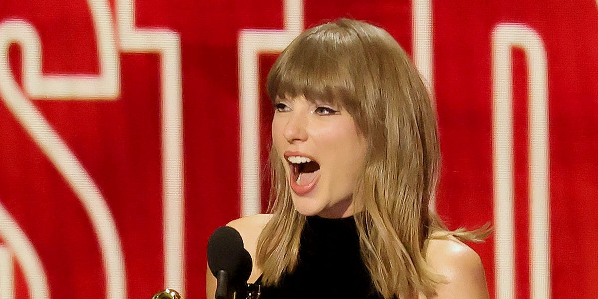 Taylor Swift Accepts the Inaugural Artist Director Honor at the VMAs