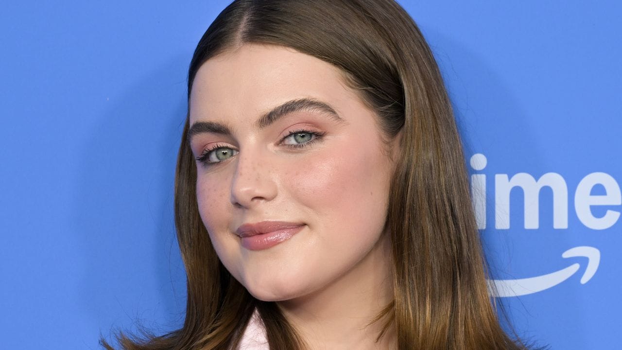 Ella Bright Ditches Her Signature Hair Color for Something Witchy at the 2026 VMAs