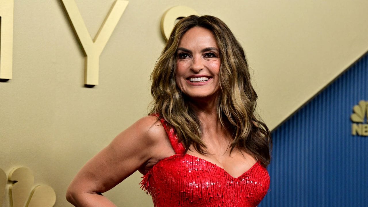 All the Winners at the 2026 Emmy Awards: Live Updates