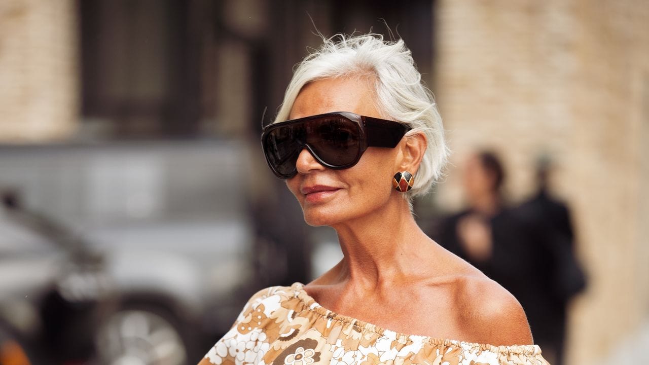 What Is the ‘Facelift’ Manicure? Vogue Investigates