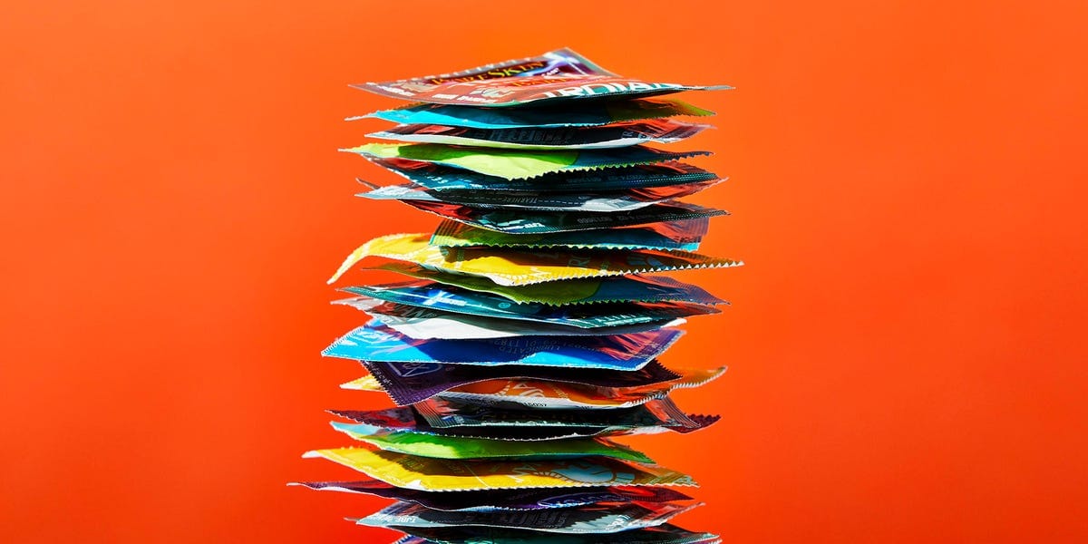 Why Men Aren’t Wearing Condoms Anymore—And What That Means for the Women Who Have Sex with Them